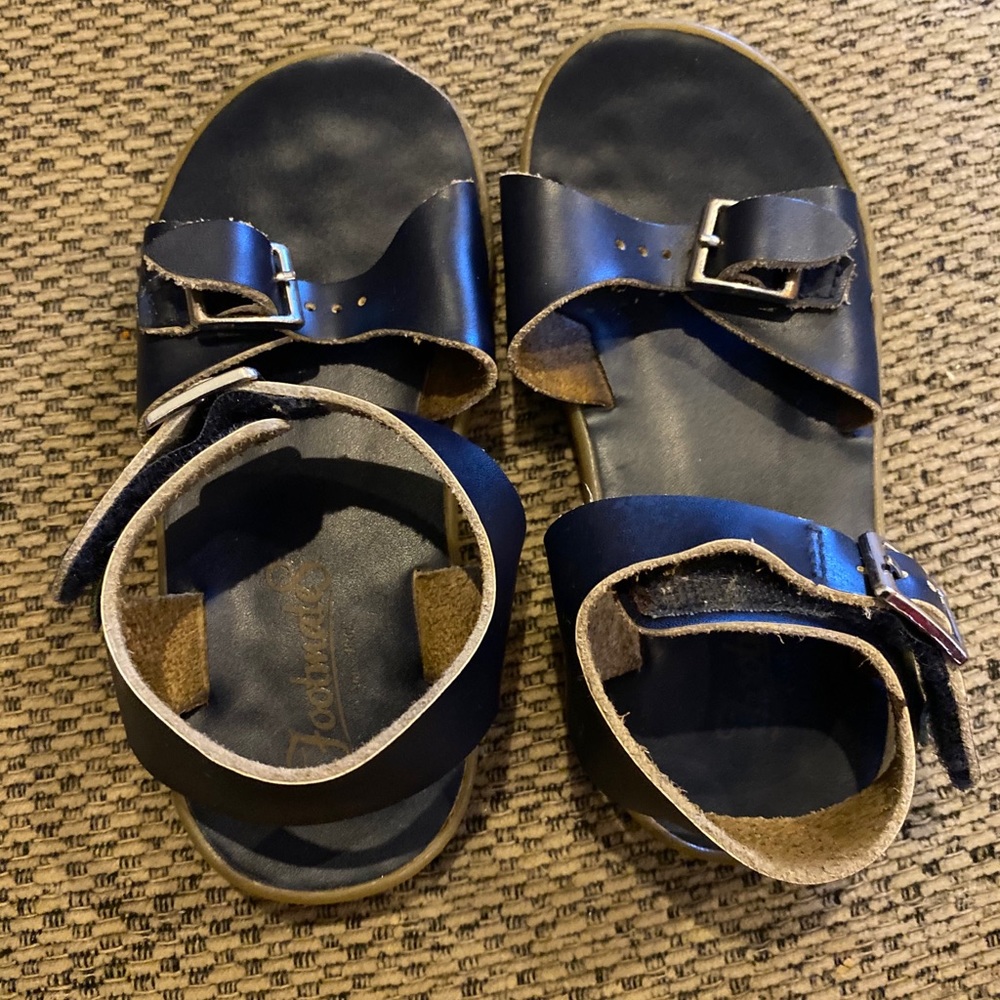 Sun sans navy sz 8